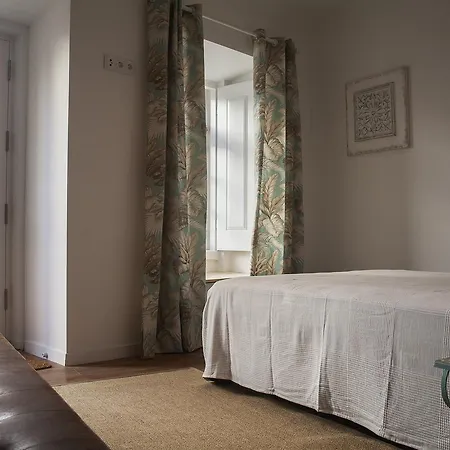 The Alfama - Cozy Alfama Studio In The Heart Of * Lisbon