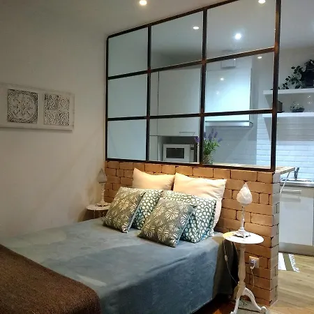 The Alfama - Cozy Alfama Studio In The Heart Of Apartment Lisbon